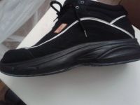 Reebok Damensportschuh schwarz Gr. 41 27 cm Nordrhein-Westfalen - Mönchengladbach Vorschau