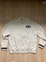 90s Nike Vintage College Jacke Gr. L Niedersachsen - Seevetal Vorschau