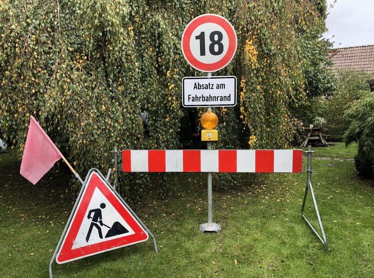 Schilderverleih 18. Geburtstag, Geburtstagsschild, (Baustelle- A) in Westoverledingen