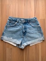 Na-kd Jeans / Denim Shorts Größe 34 / XS in hellblau Bayern - Hettstadt Vorschau