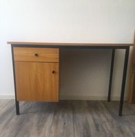 Vintage Schreibtisch aus Holz Mid Century Leipzig - Neustadt-Neuschönefeld Vorschau