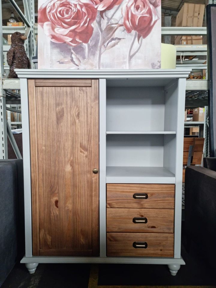 Schrank Hochschrank Highboard Kiefer Massivholz grau braun in Bielefeld