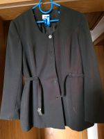 Blazer schwarz 42 XL mit Taillengürtel Gürtel Jacke Nordrhein-Westfalen - Verl Vorschau