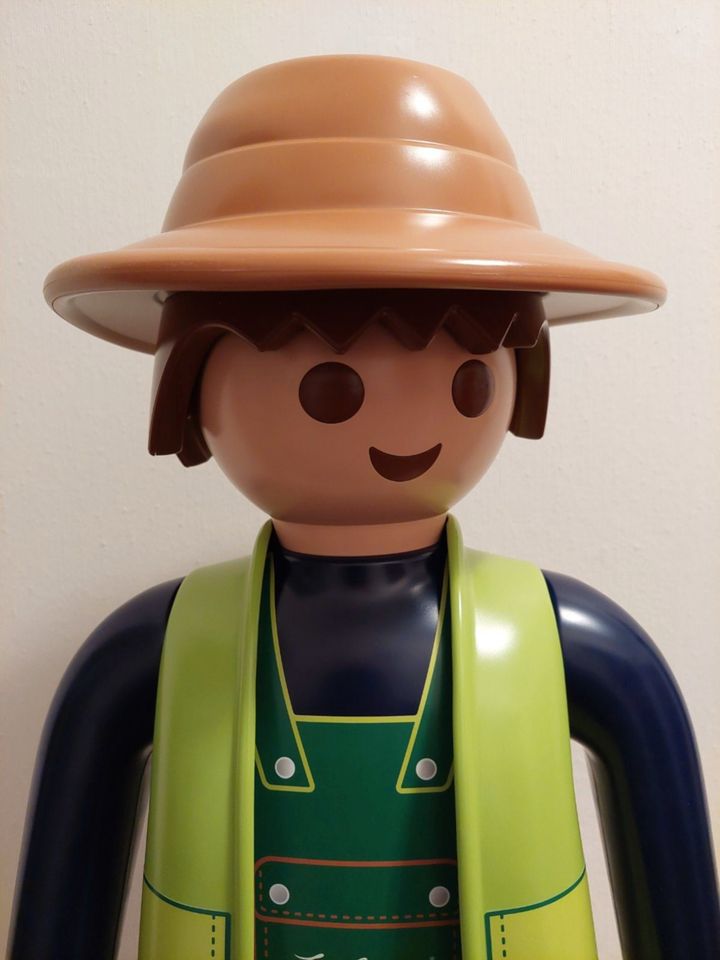 Playmobil® Gärtner XXL „Lechuza“ 66 cm hoch - Sammlerartikel in Nürnberg  (Mittelfr) - Kleinreuth b Schweinau | Playmobil günstig kaufen, gebraucht  oder neu | eBay Kleinanzeigen ist jetzt Kleinanzeigen