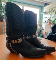 Schwarz Biker Boots Cowboy Stiefel Gr. 39 Leder Schleswig-Holstein - Norderstedt Vorschau