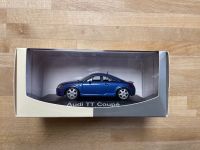 Audi TT mit Heckspoiler 1:43, blaumetallic Bayern - Neusitz Vorschau