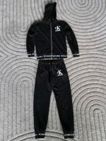 Sportanzug Gr M Gr 38 schwarz 2er Set Hose Jacke Pullover Nordrhein-Westfalen - Hattingen Vorschau