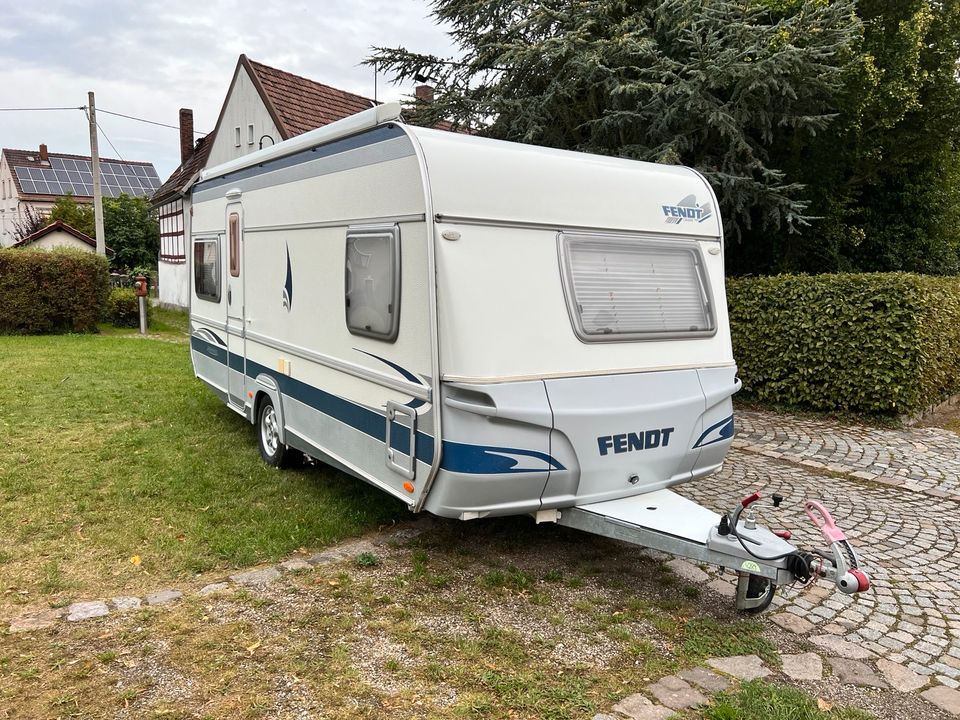 Fendt Diamant 150 Caravan Wohnwagen in Altenburg