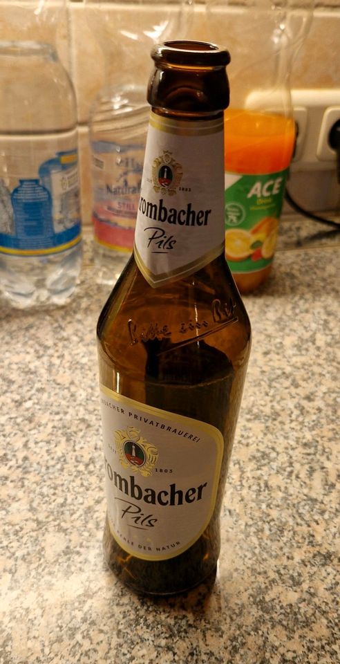 Krombacher v.s Bitburger Flasche in Bendorf