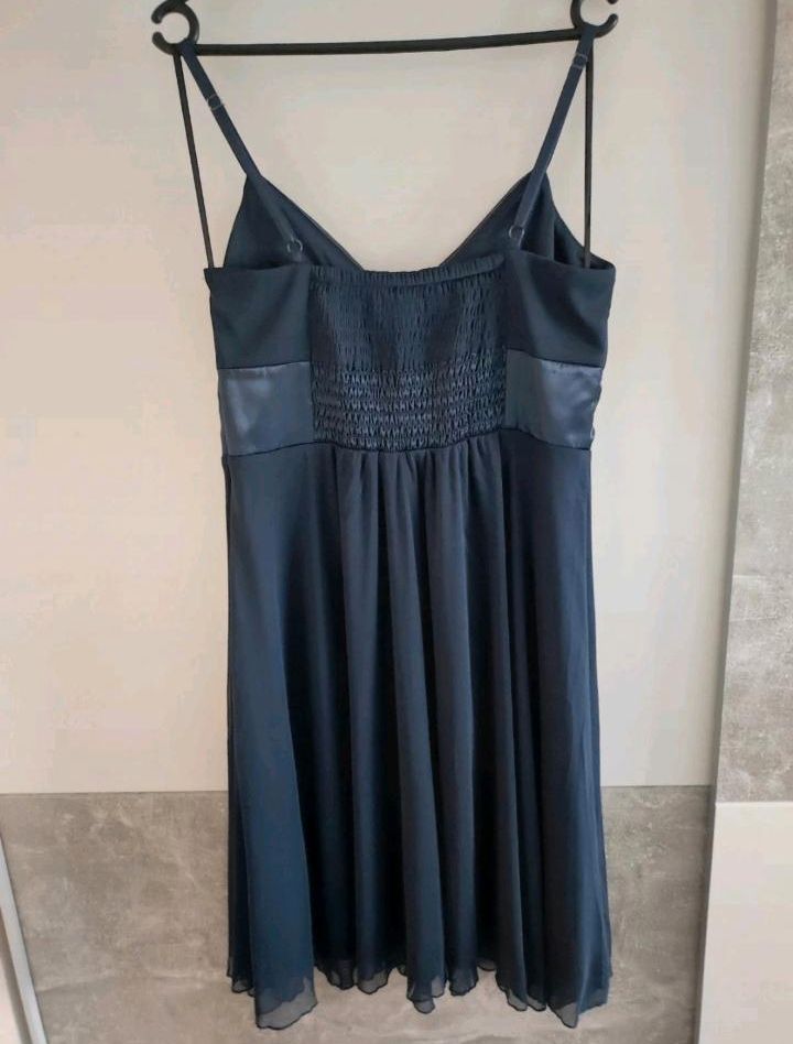 Abendkleid mit Bolero in Bad Nenndorf