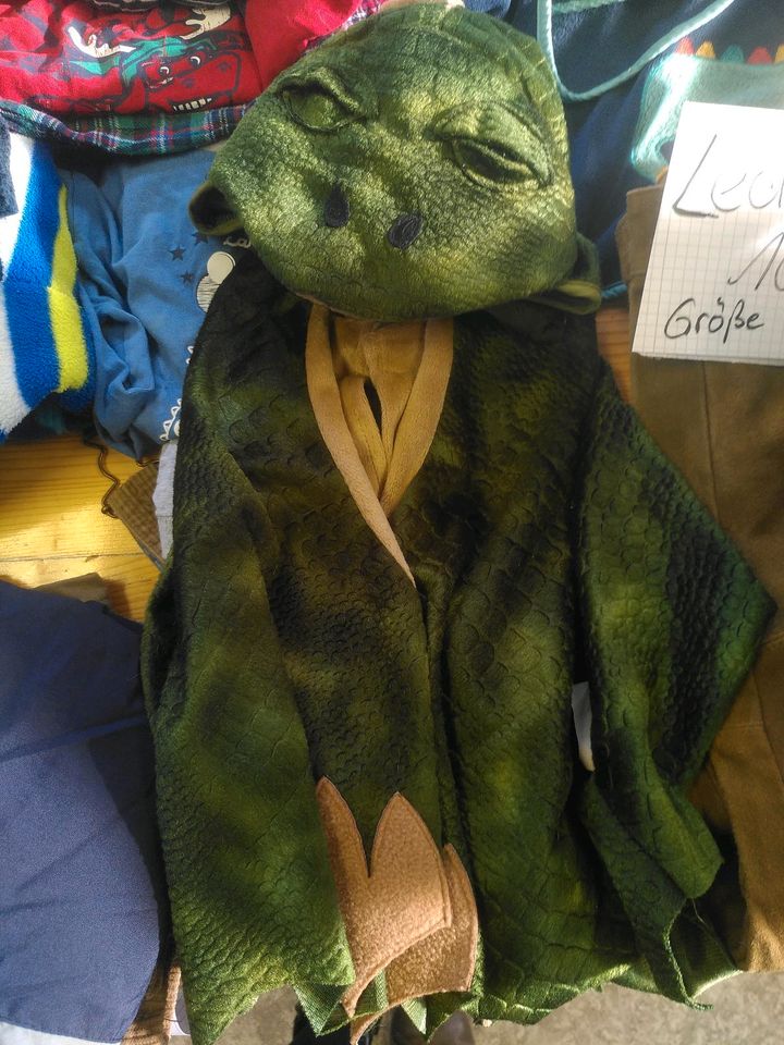 Drachen Kostüm / Dinosaurier Kostüm 1,5-2 Jahre in Grimma