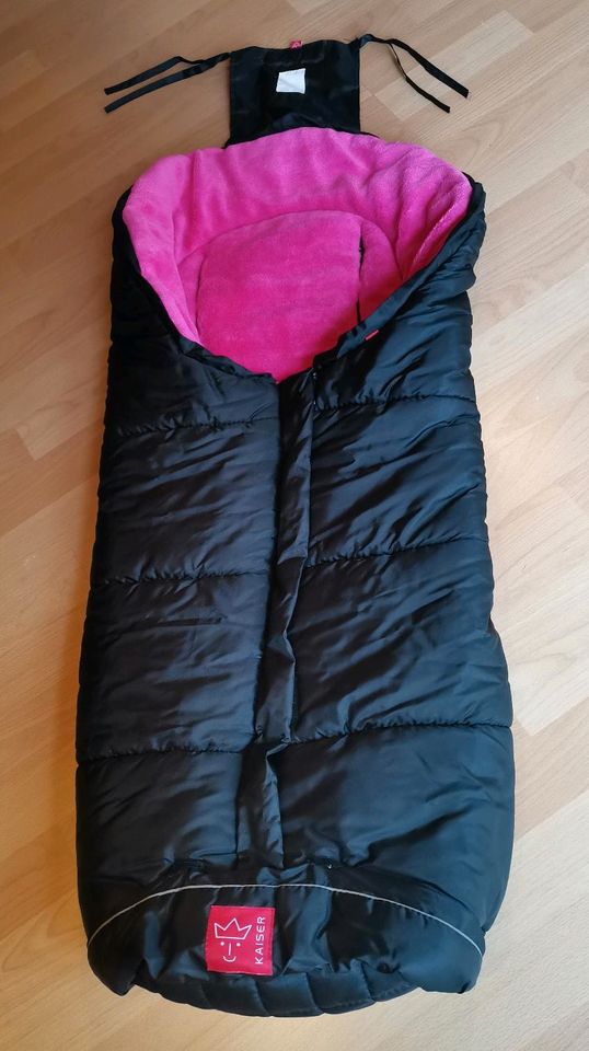 Winterfußsack schwarz/pink von Kaiser "NEUWERTIG" in Minden