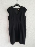 H&M Etuikleid gr.46/48 schwarz schlicht schick elegant festlich Nordrhein-Westfalen - Herford Vorschau