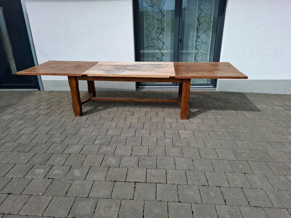 Großer Tisch 3,4m lang in Ostrach
