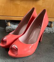 Si by Sinela Peeptoe Pumps, Gr. 40, kaum getragen, Korallfarben Kr. München - Oberhaching Vorschau