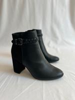 Graceland Stiefel schwarz 42 Absatz Schuhe Stiefeletten Nordrhein-Westfalen - Kaarst Vorschau