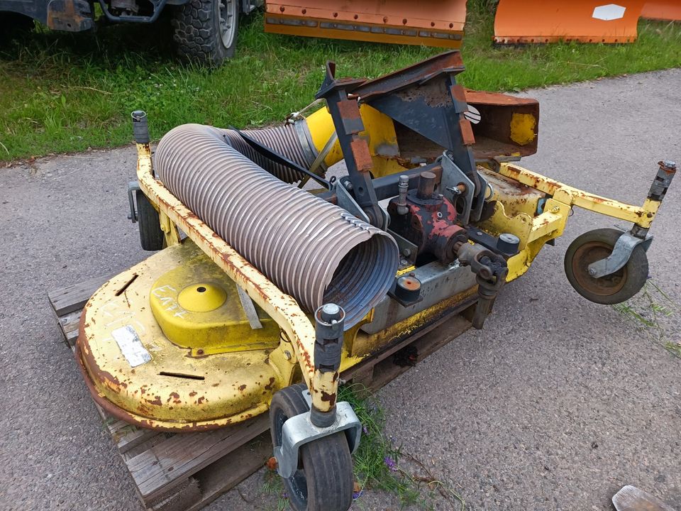 Sperber Mähwerk Sichelmähwerk Traktor Kleintraktor John Deere in Pulsnitz