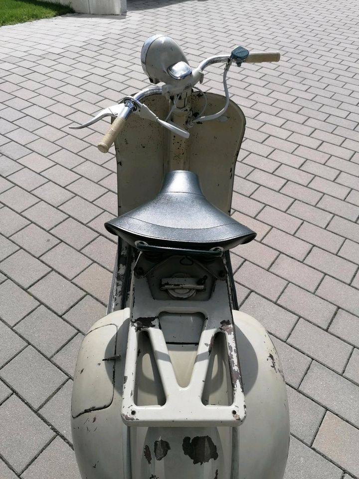 Vespa Acma Bj. 56 in Niederviehbach