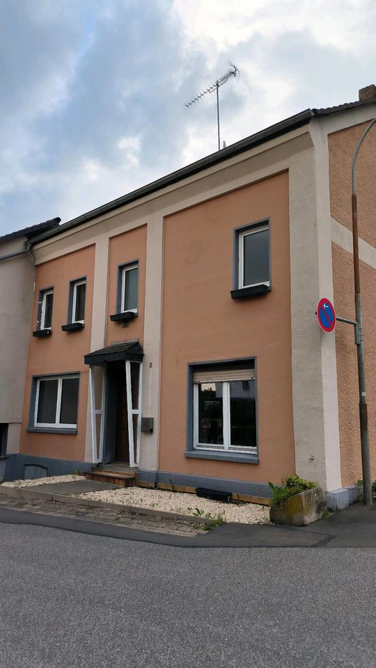 Schönes 144qm Haus mit 7 Zimmern zu vermieten in Mechernich