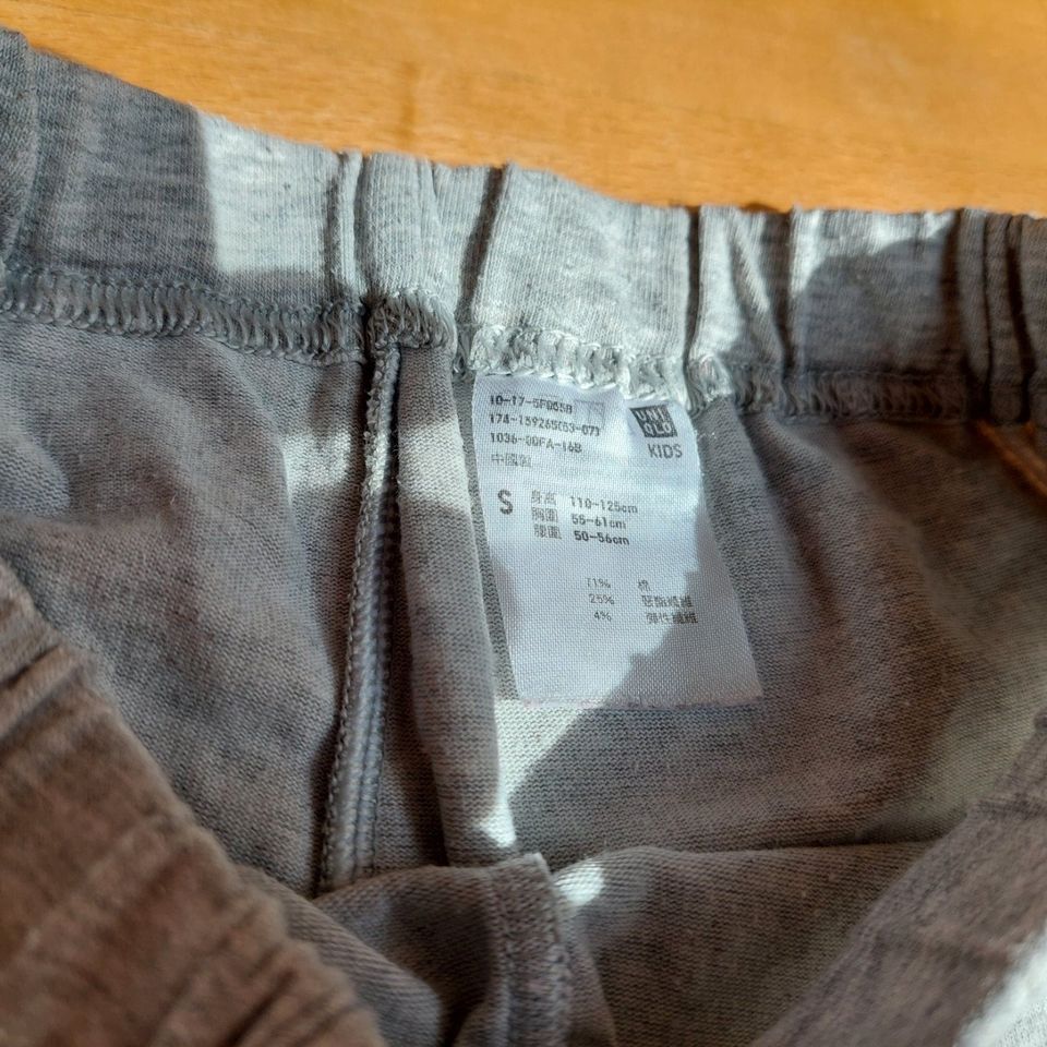 Sweathose Jogginghose 3 Stück Kinder Hose Uniplo und andere in München