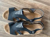 Rieker Sandalen 42 Nordrhein-Westfalen - Kamen Vorschau
