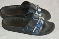 PRO TOUCH Badeschuhe in schwarz/blau/weiß in Gr. 29 Niedersachsen - Harsum Vorschau