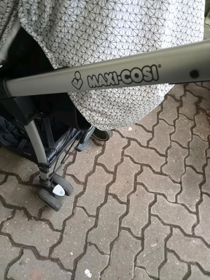 Maxi Cosi Kinder / Baby Buggy in Rodalben