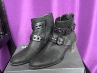 Ecco Stiefeletten schwarz Echtleder Leder, 40, mit Nieten Wandsbek - Hamburg Bergstedt Vorschau