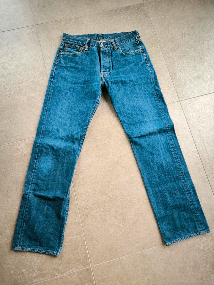 Levi's 501, Herren-Jeans, Gr. 32/34 in Heidenheim an der Brenz