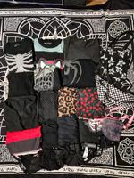 riiiiesiges Gothic Bekleidungspaket Größe 48/50 Killstar EMP Vans Brandenburg - Senftenberg Vorschau