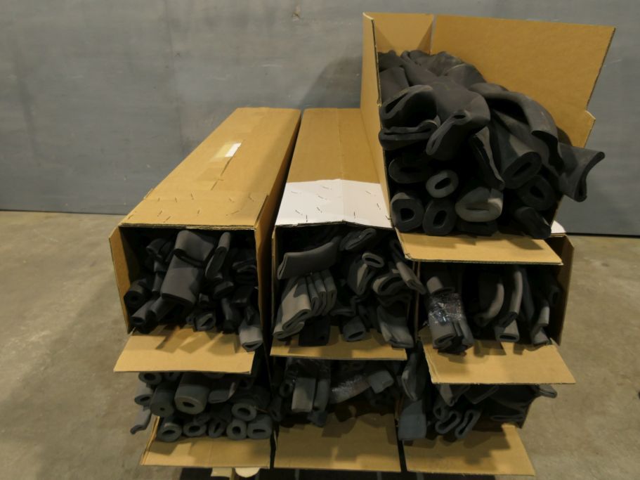 Posten Flex Elastometer Rohrisolierung 41736 in Dinslaken