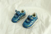 Diadora mini Sneaker Gr.19 baby erste Schuhe Klettverschluss Jung München - Maxvorstadt Vorschau