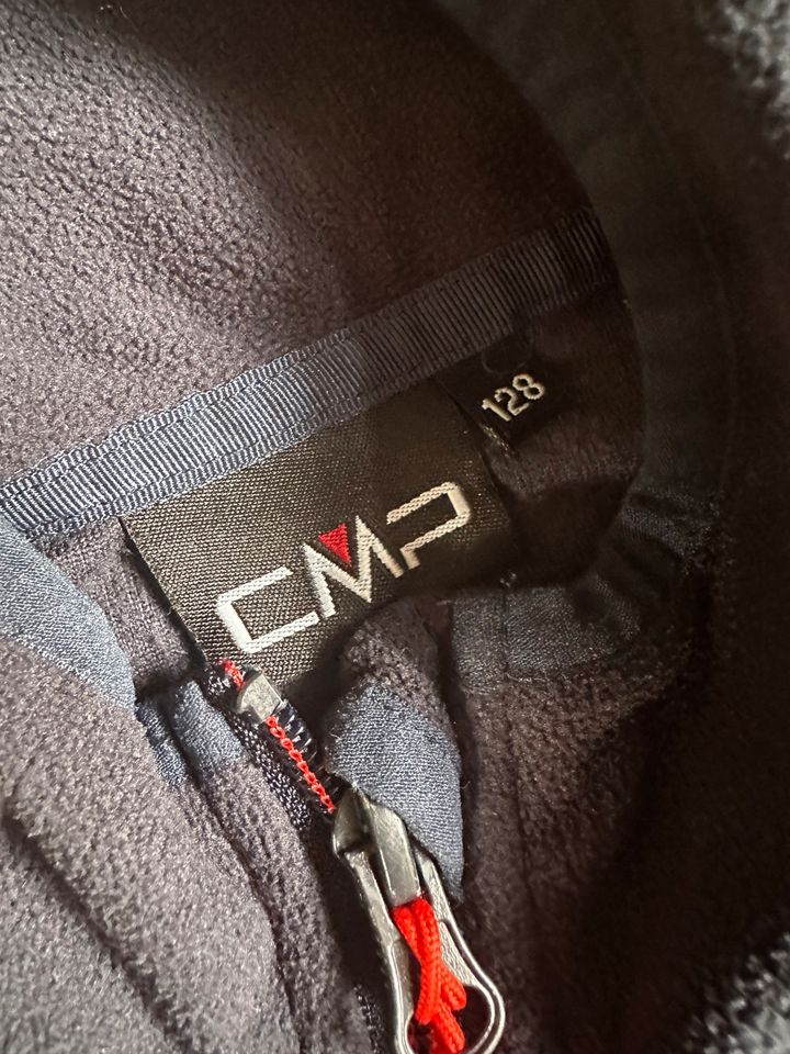 CMP Fleece Jacke Gr 128 in Stuttgart