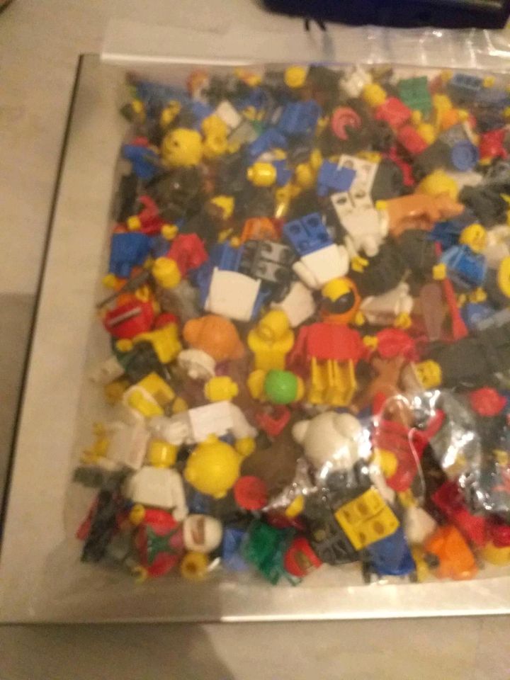 Lego Figuren ca. 700g in Herten