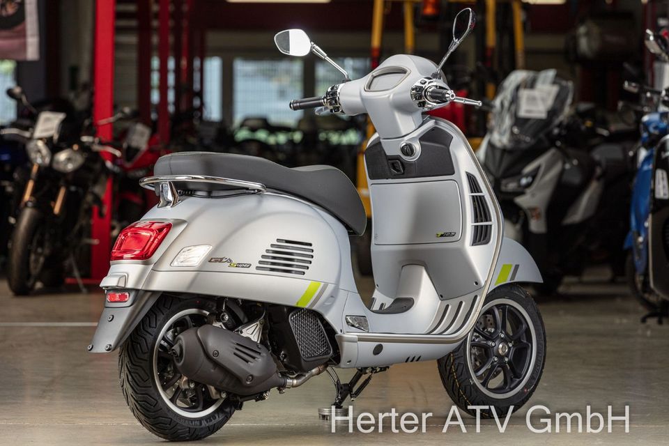 Vespa GTS 300  Super  Tech in Waldlaubersheim