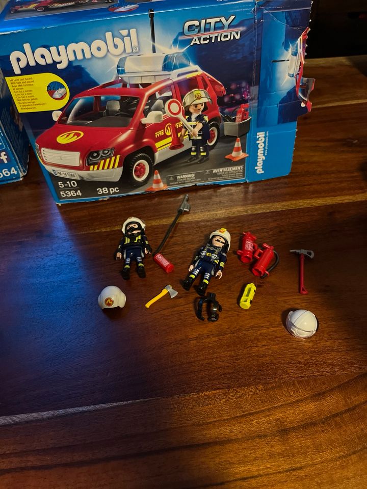 Playmobil 71375 Brandmeisterfahrzeug Feuerwehrauto Licht+Sound in Dresden