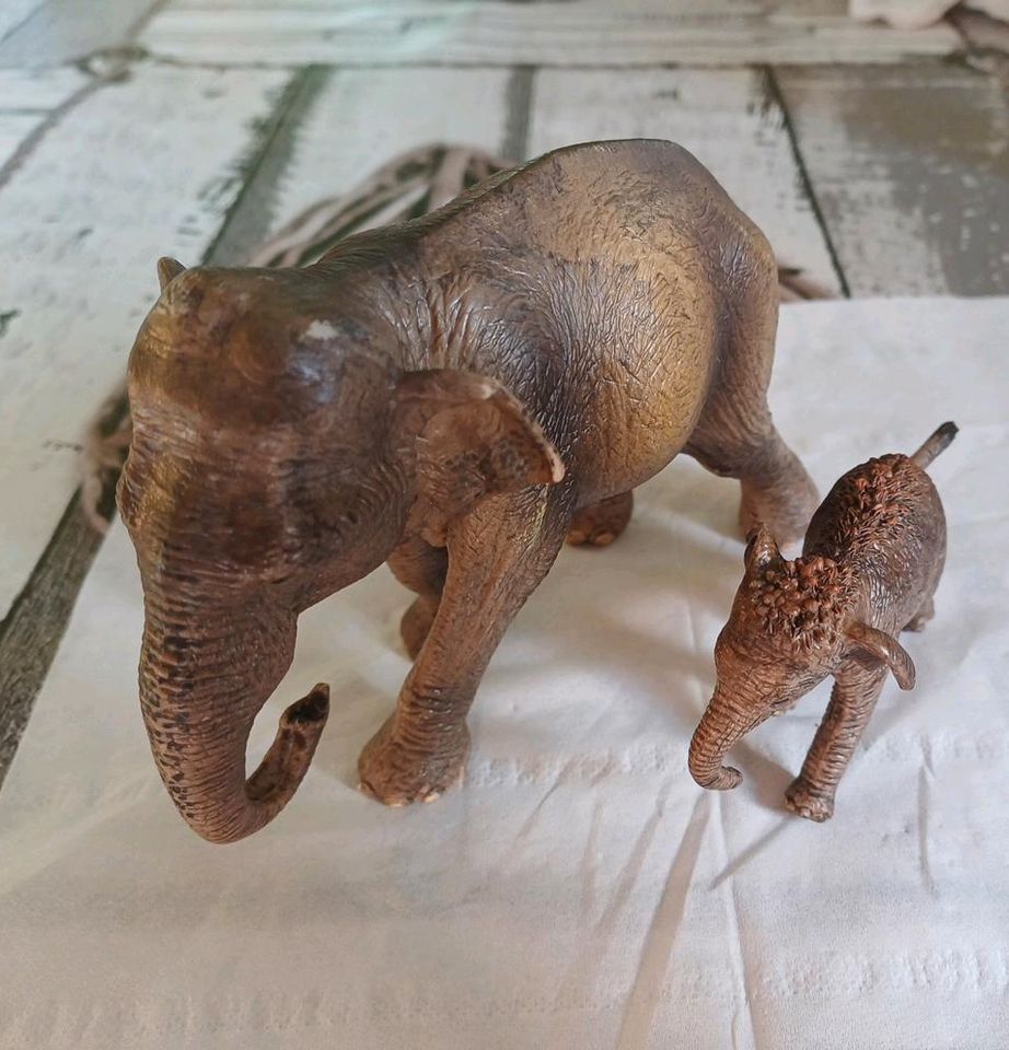 Schleich Elefant mit Baby in Plauen