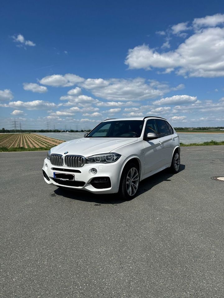 BMW X5 M50d in Darmstadt