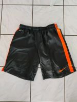 Nike DRI-FIT Strike Woven Herren kurze Sporthose Größe L Rheinland-Pfalz - Gau-Weinheim Vorschau