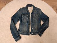 Jeansjacke Mustang, neuwertig Gr.XS Baden-Württemberg - Langenbrettach Vorschau