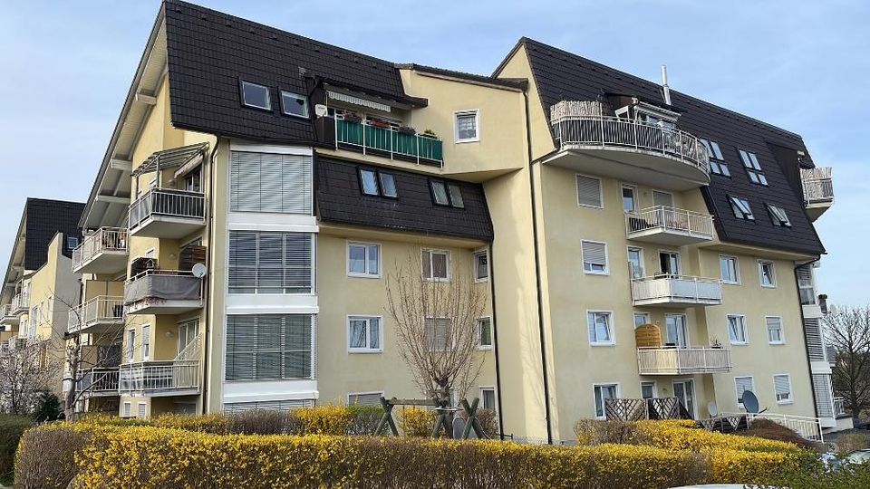 Ab sofort - 1-Zimmer-Wohnung mit Balkon in Plauen
