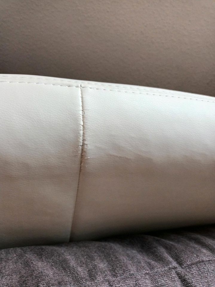 Große xxl mega ovale Lounge Couch Sofa Hocker Kissen braun beige in Stuttgart