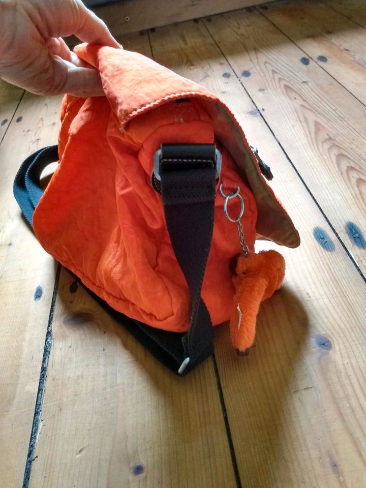 Umhängetasche Handtasche von Kipling in Orange in Hilden