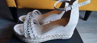 Sommerschuhe mit Keilabsatz Gr. 39  Marco Tozzi Nordrhein-Westfalen - Troisdorf Vorschau