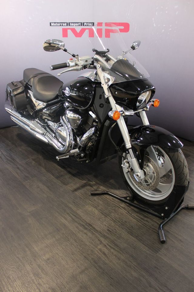 Suzuki VZ 1500 M Intruder in Pirmasens