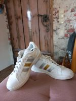 Adidas Gold Silber Sneaker Gr. 40 Dresden - Schönfeld-Weißig Vorschau