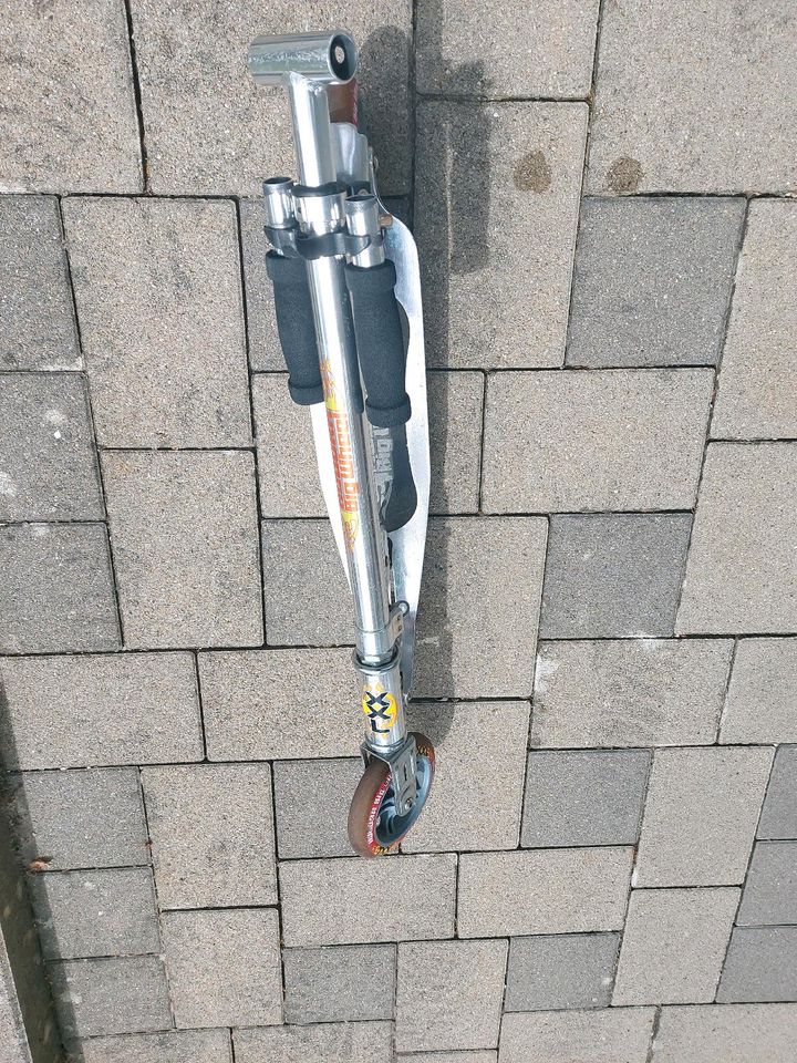 Hudora BIG Wheel Roller XXL Scooter klappbar in Westerstetten