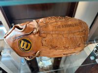 Wilson „The A2000“ XL Baseballhandschuh MLB 1978 Vintage Rarität Baden-Württemberg - Neuenstadt Vorschau