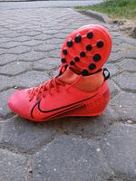 Fussball Schuhe Nike Größe 36,5 Sachsen - Waldheim Vorschau