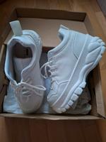 Sneaker - weiß - Gr. 39 München - Maxvorstadt Vorschau